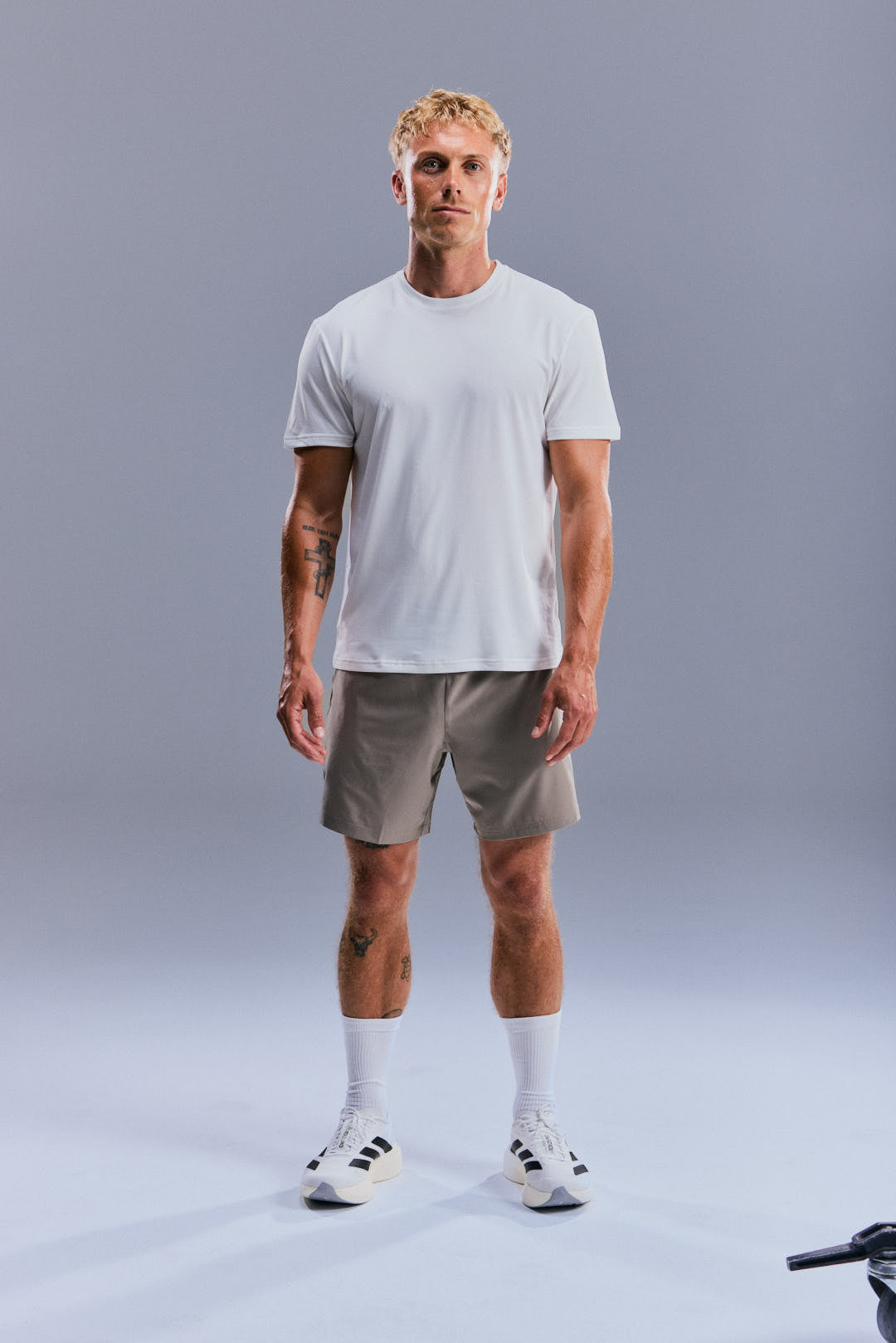 MEN'S MOTION TEE - SALTED WHITE