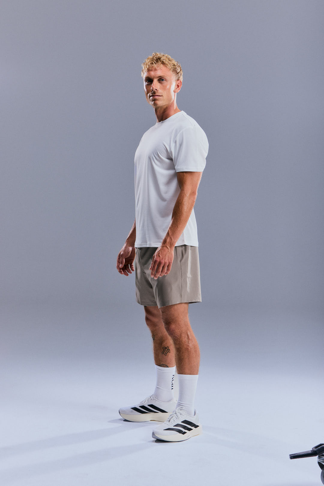 MEN'S MOTION TEE - SALTED WHITE