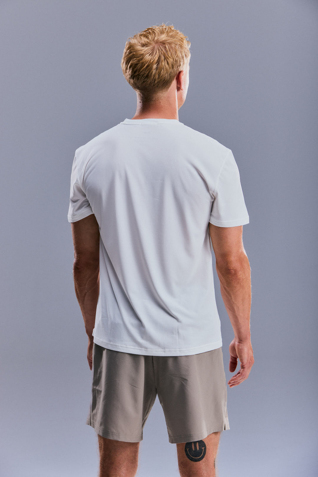 MEN'S MOTION TEE - SALTED WHITE