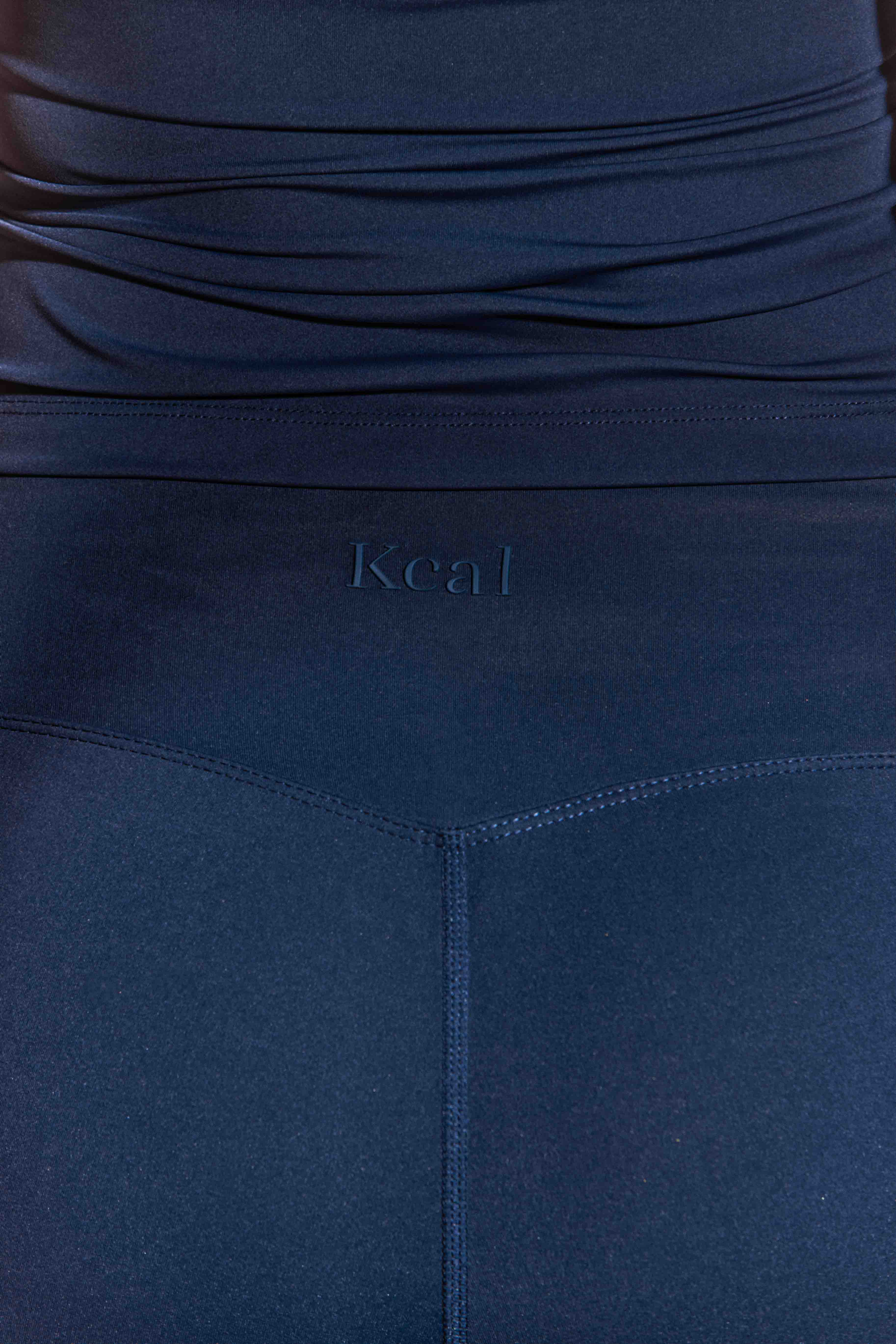 WOMEN'S CORE TIGHTS - TOASTED NAVY