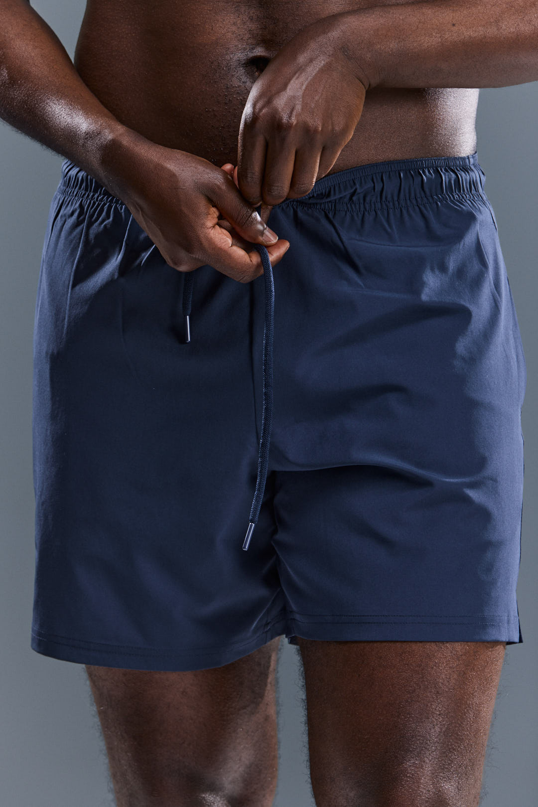 MEN'S MOTION SHORTS - TOASTED NAVY