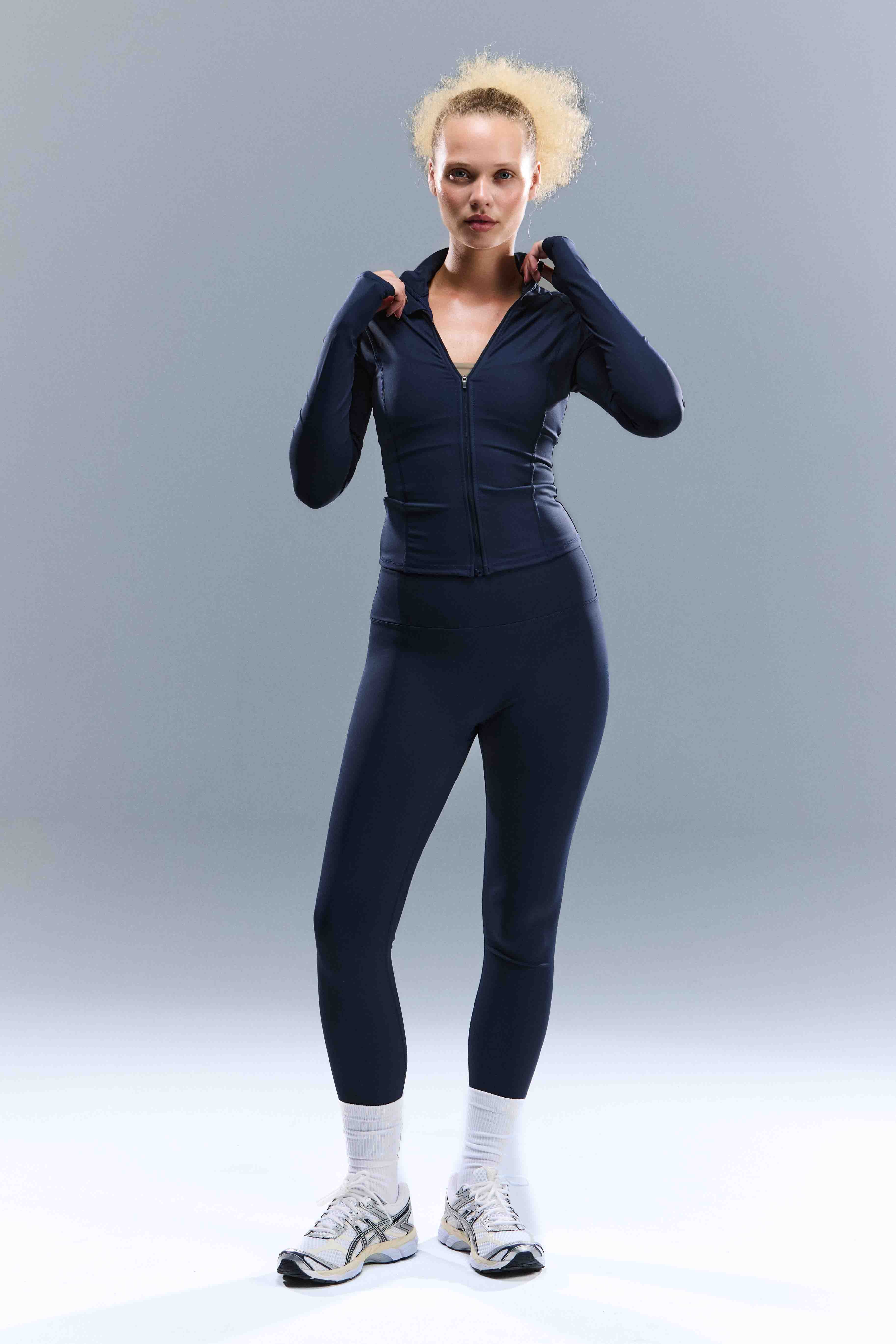 WOMEN'S CORE LONG SLEEVE - TOASTED NAVY
