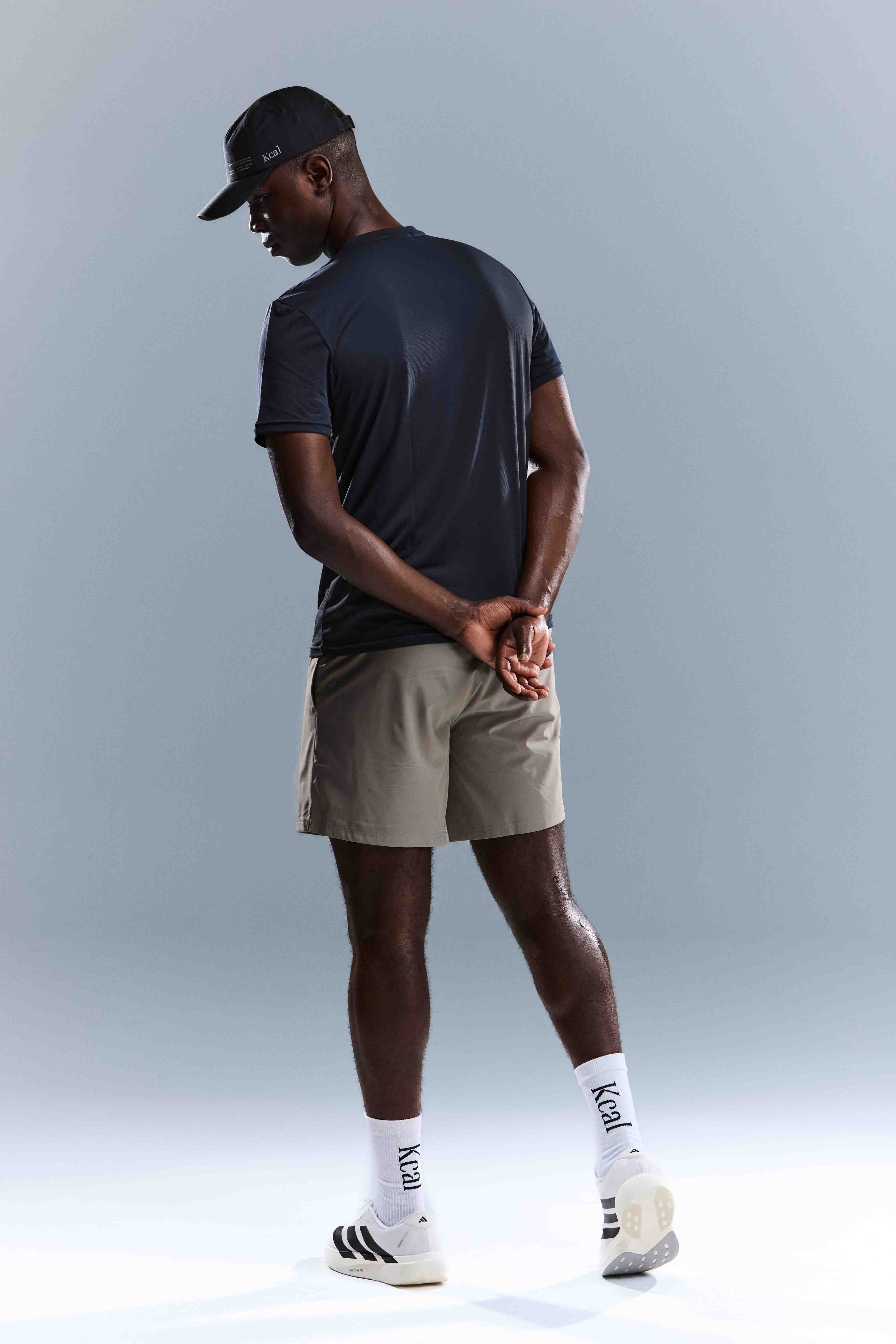 MEN'S MOTION TEE - BURNT BLACK