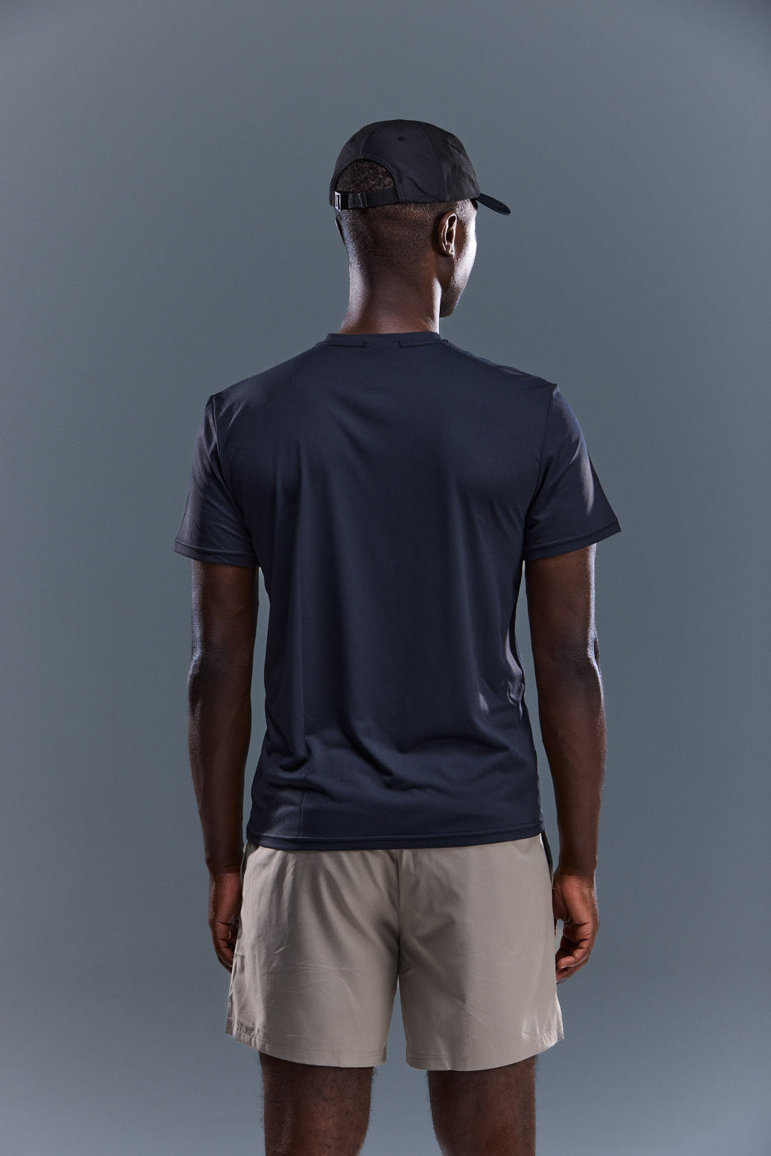 MEN'S MOTION TEE - BURNT BLACK