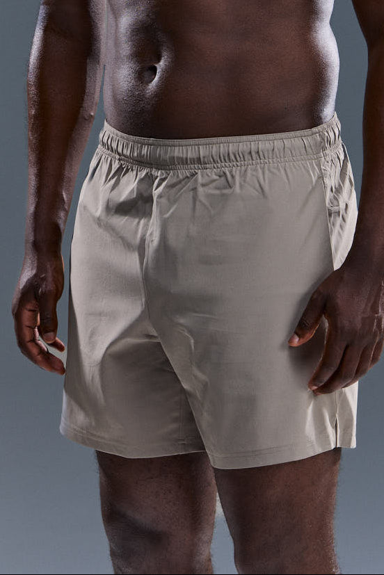 MEN'S MOTION SHORTS - WHOLEGRAIN