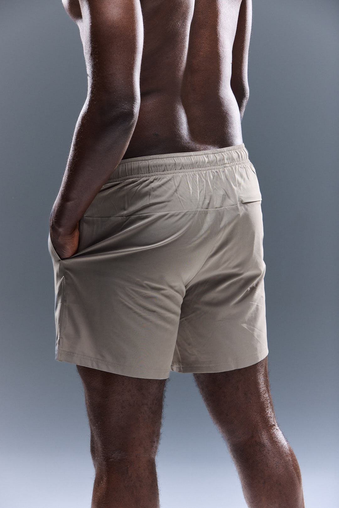 MEN'S MOTION SHORTS - WHOLEGRAIN