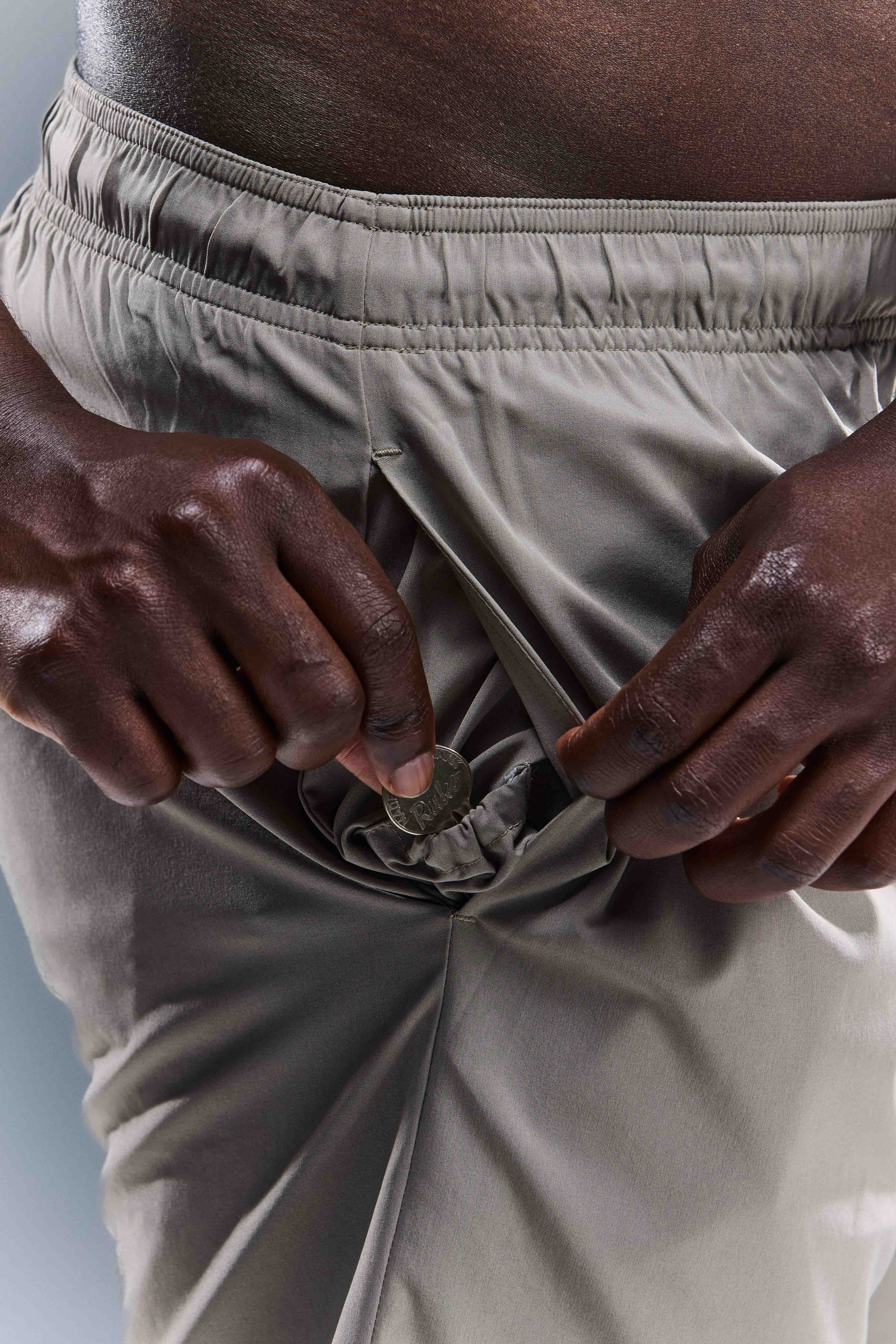 MEN'S MOTION SHORTS - WHOLEGRAIN