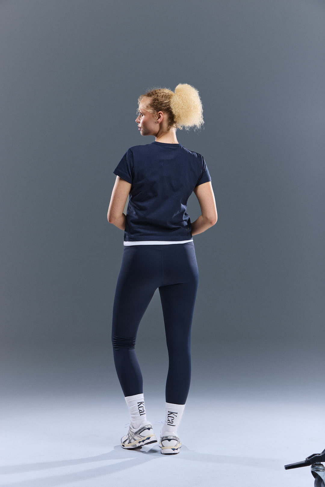 WOMEN'S RESET TEE - TOASTED NAVY