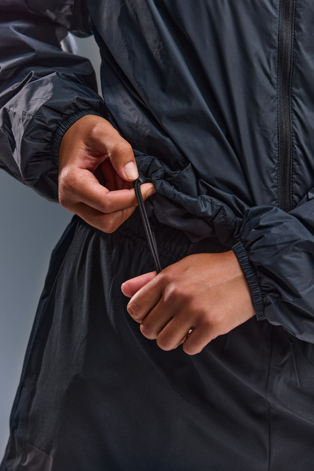 WOMEN'S MOTION JACKET - BURNT BLACK