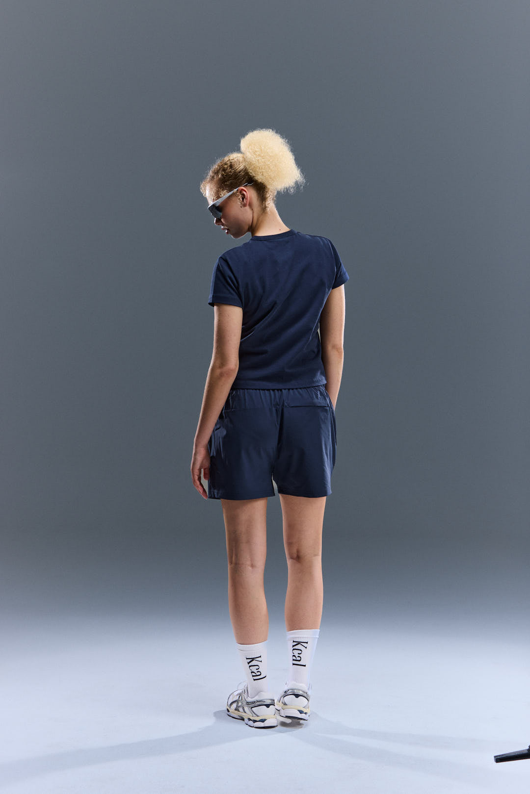 WOMEN'S MOTION SHORTS - TOASTED NAVY