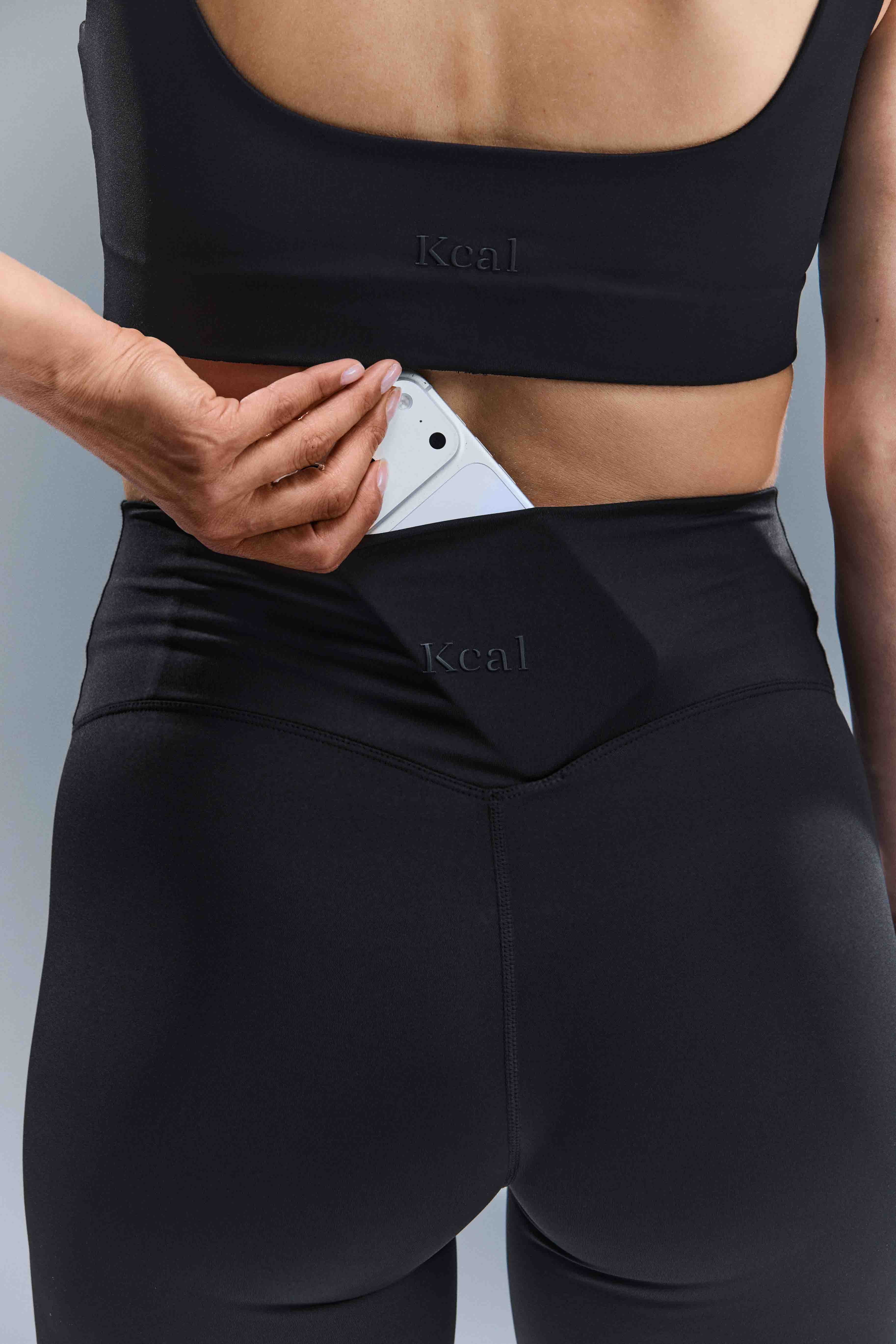 WOMEN'S CORE TIGHTS - BURNT BLACK