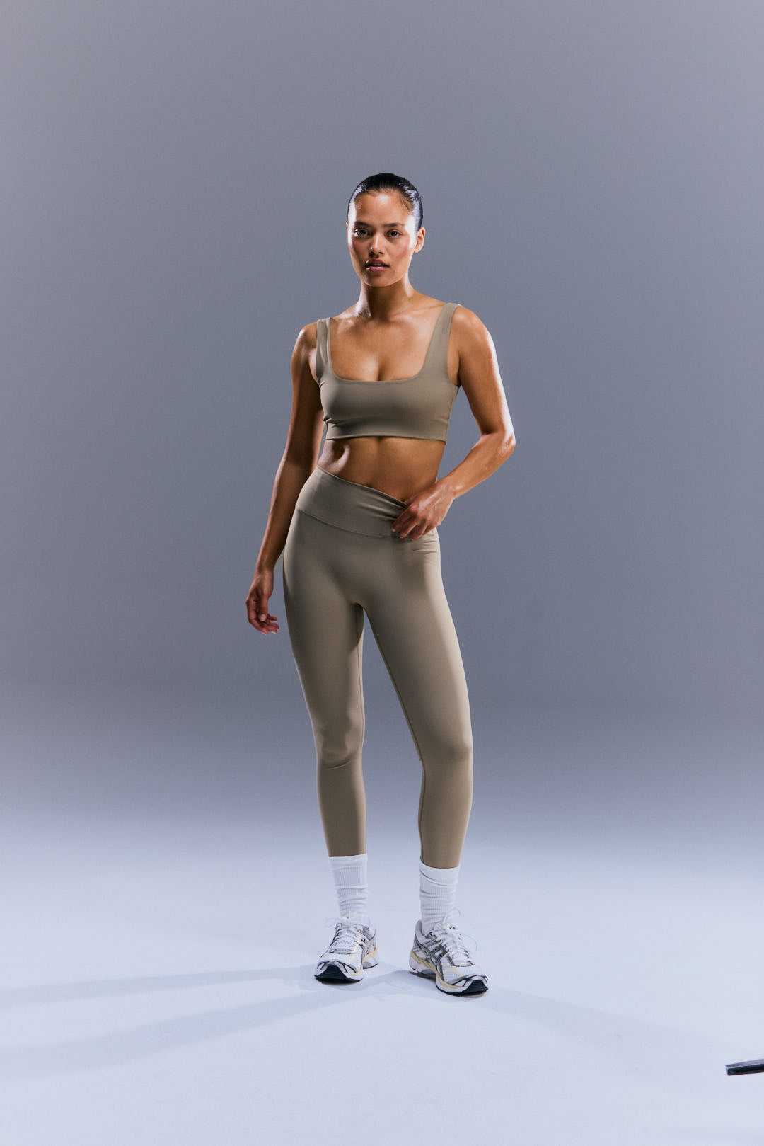 WOMEN'S CORE TIGHTS - WHOLEGRAIN