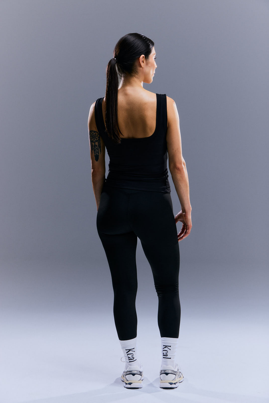 WOMEN'S CORE TANK - BURNT BLACK