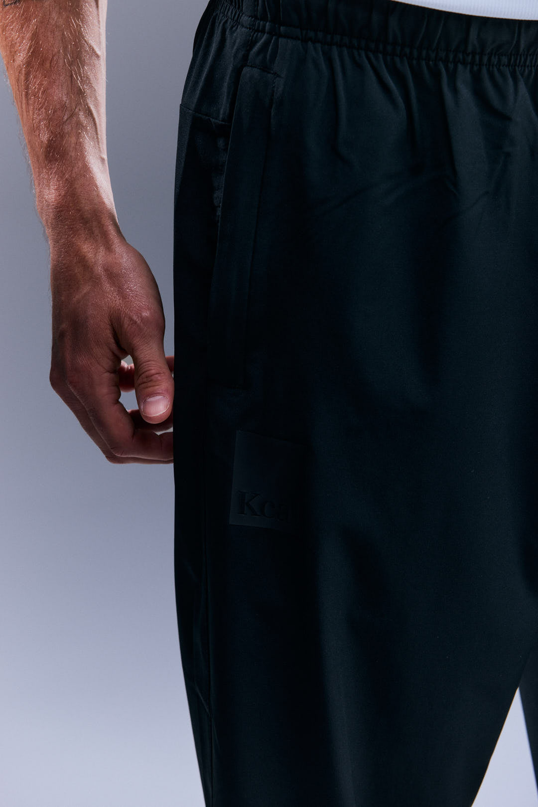 MEN'S MOTION PANTS - BURNT BLACK
