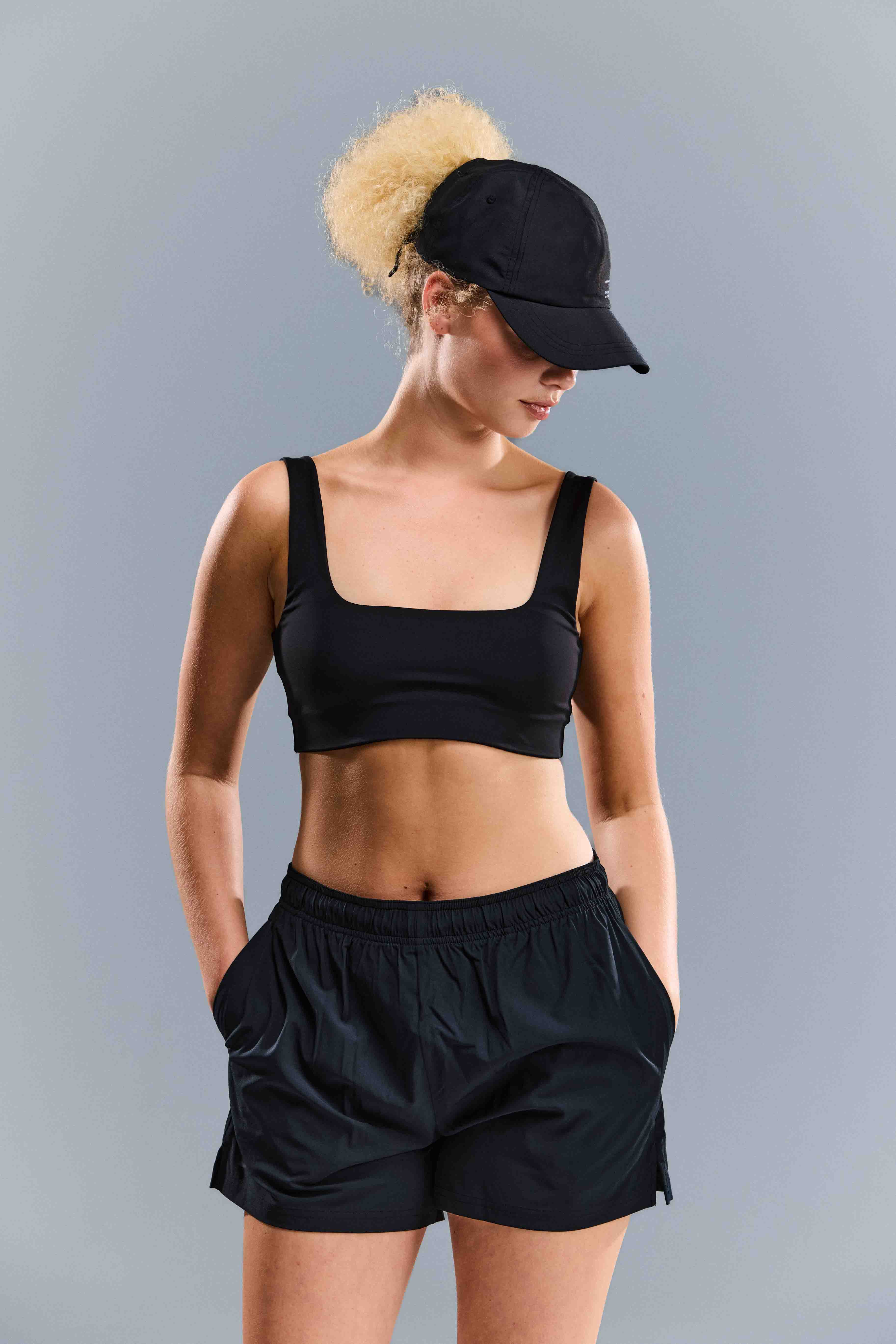 WOMEN'S CORE BRA - BURNT BLACK