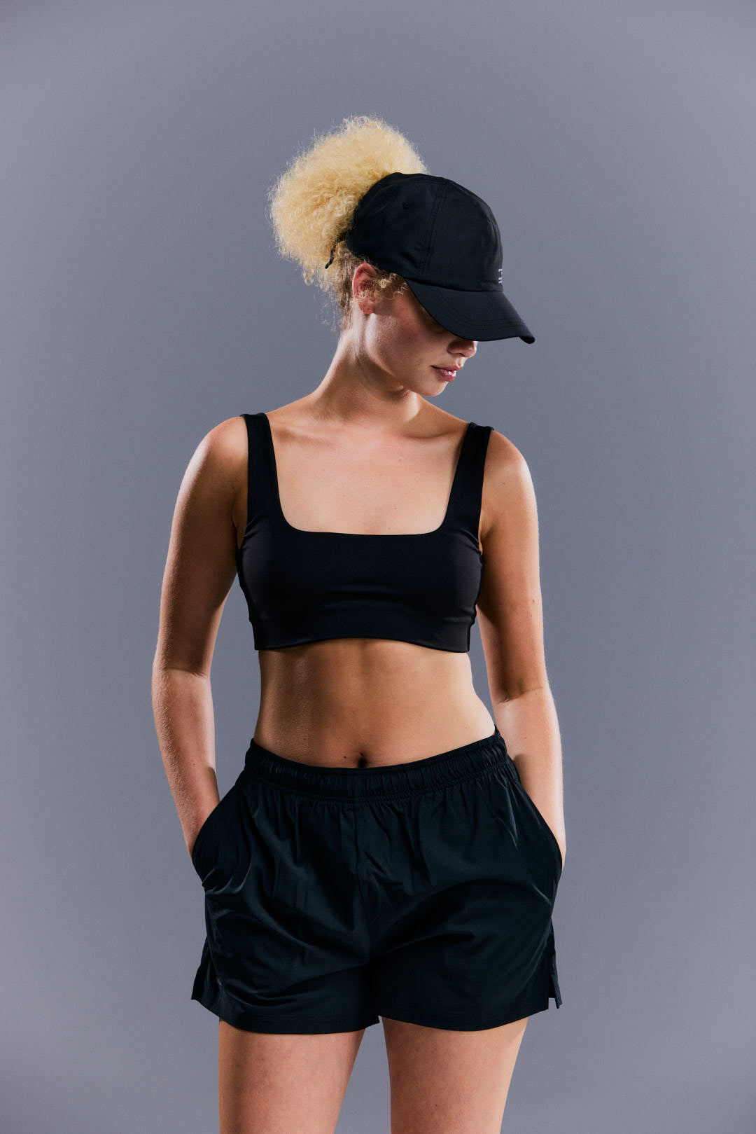 WOMEN'S MOTION SHORTS - BURNT BLACK