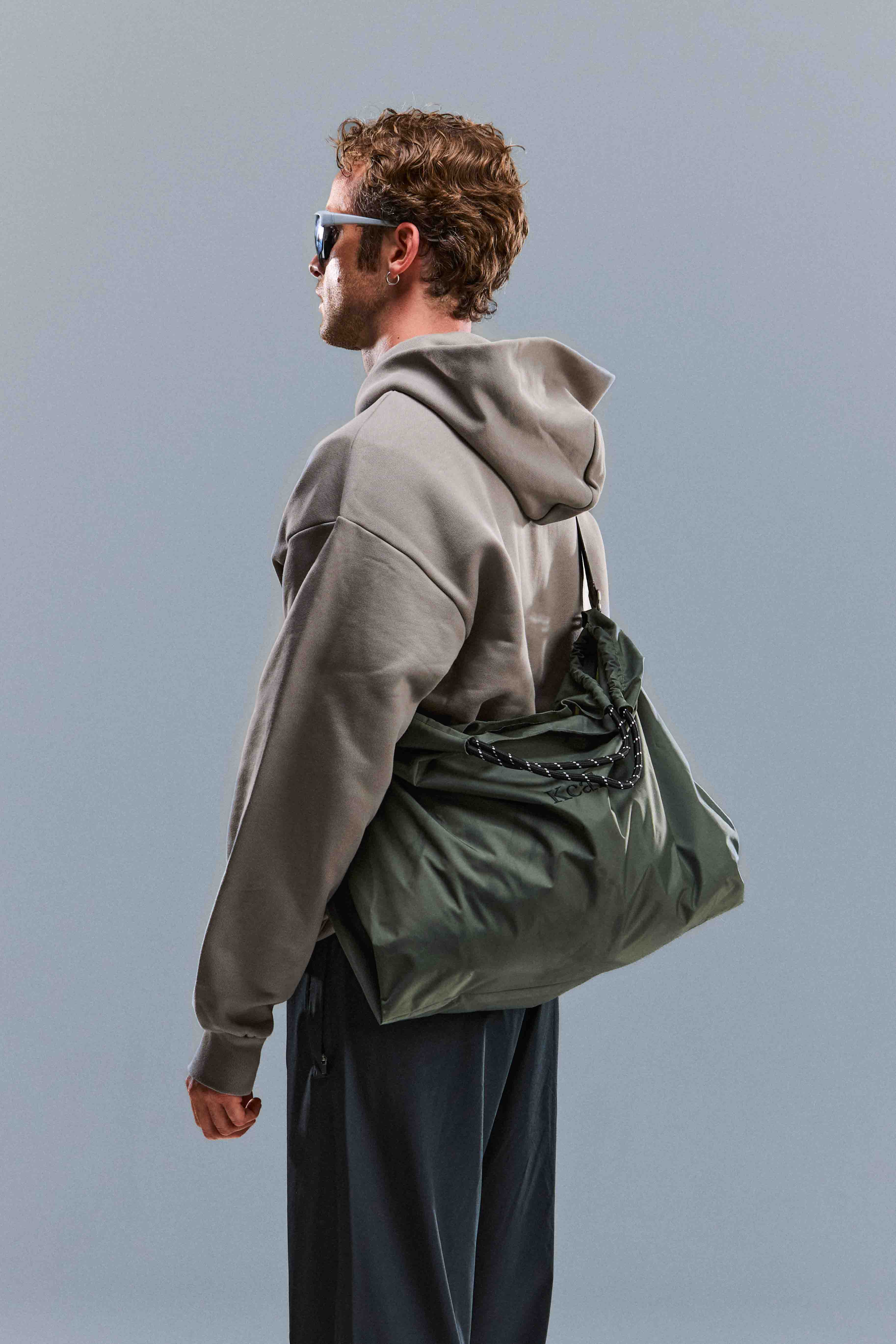 TECH TOTE - TOASTED PISTACHIO
