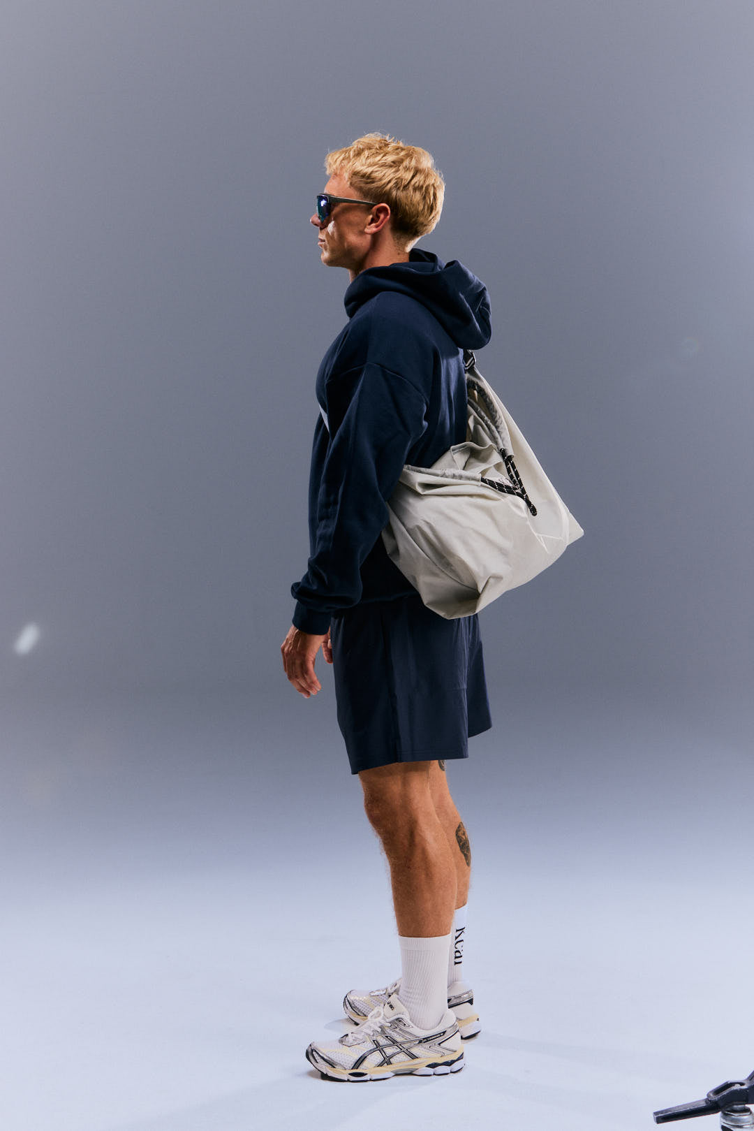 TECH TOTE - OYSTER GREY