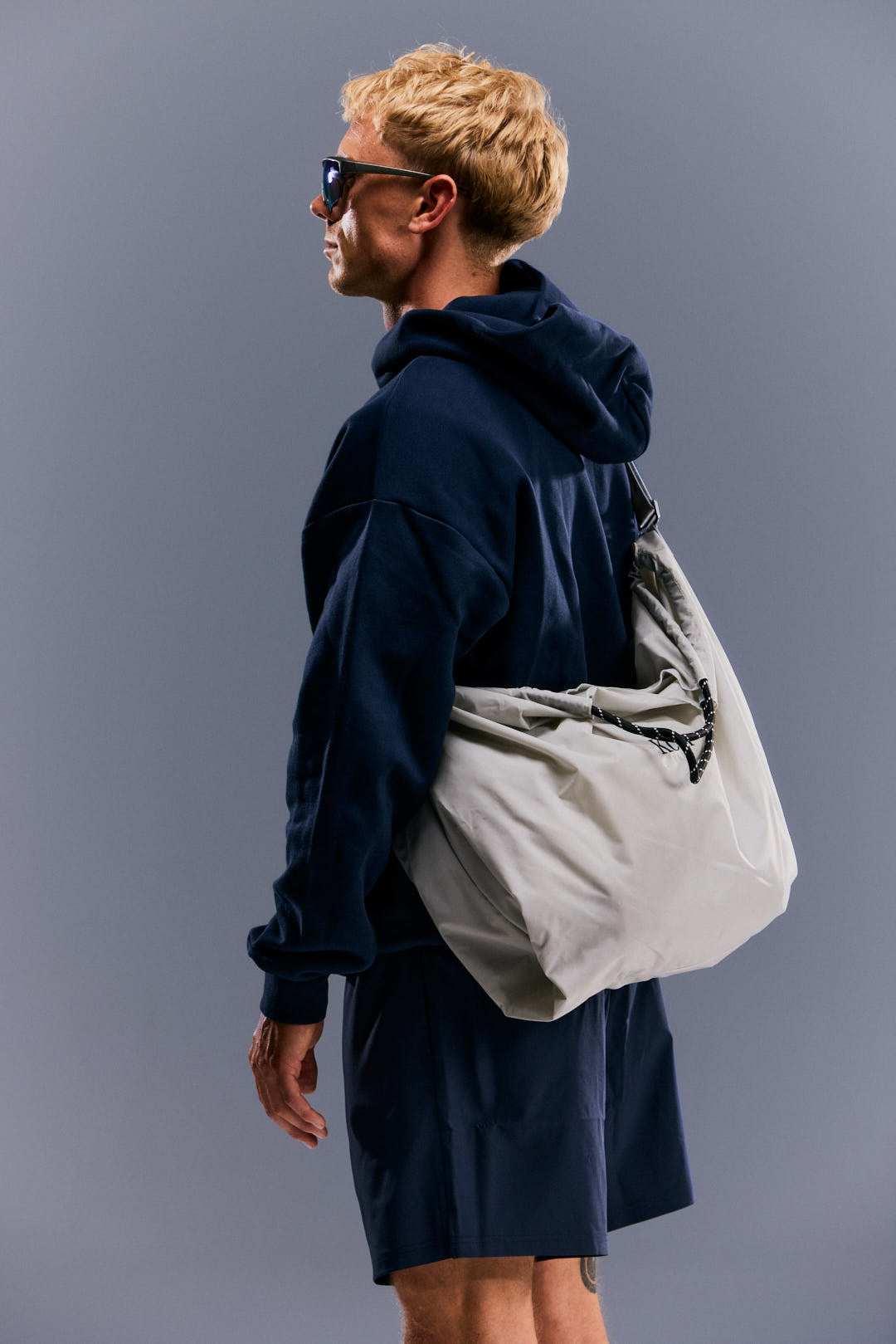 TECH TOTE - OYSTER GREY